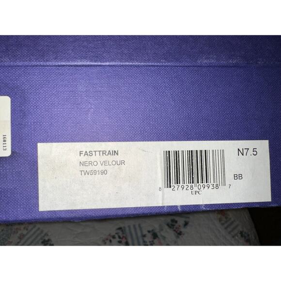 STUART WEITZMAN FASTTRAIN BLACK SUEDE BOOTIES 7.5N - Picture 6 of 9